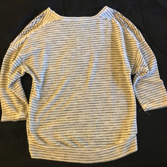 Sweater with studs on shoulders - Picture 4 of 4